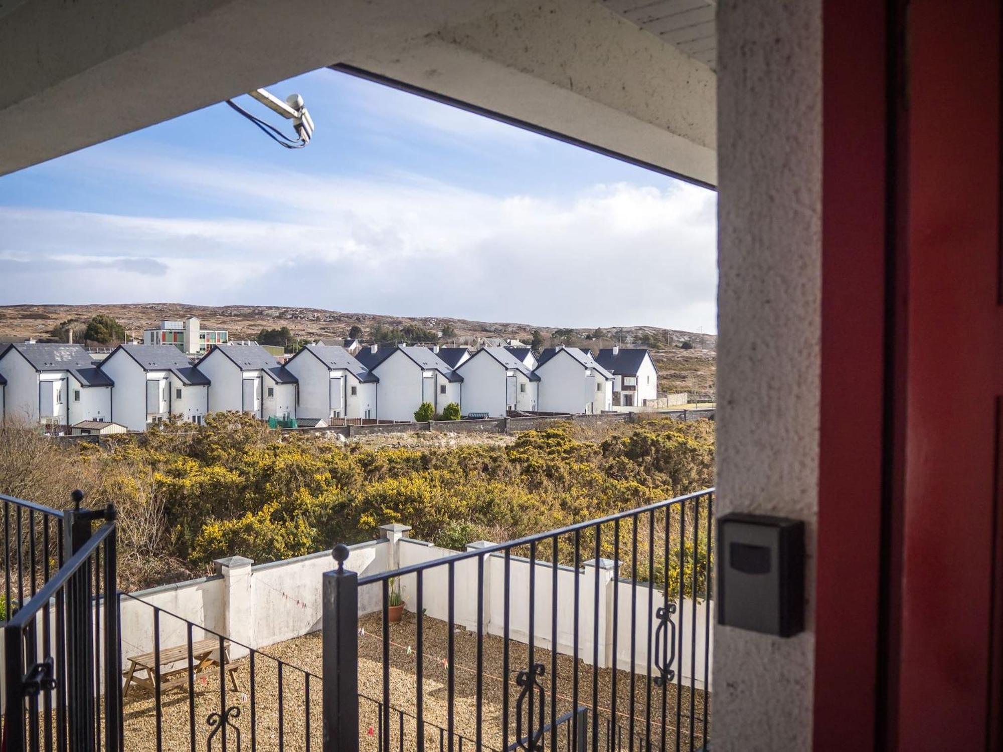 Carraroe Apartment Exterior photo